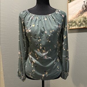 White House Black Market Floral Blouse